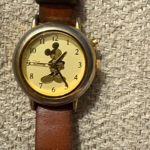Vintage SII Collectible Gold Mickey Watch